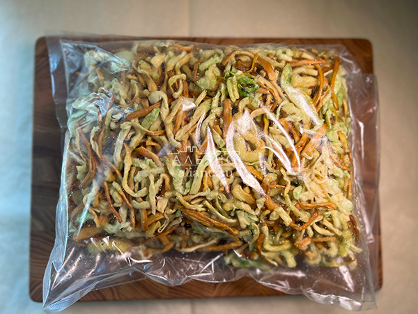 Нитка ЖАРЕНАЯ "Васаби" Oktobersnack 1 кг (сырный продукт) в Сургуте