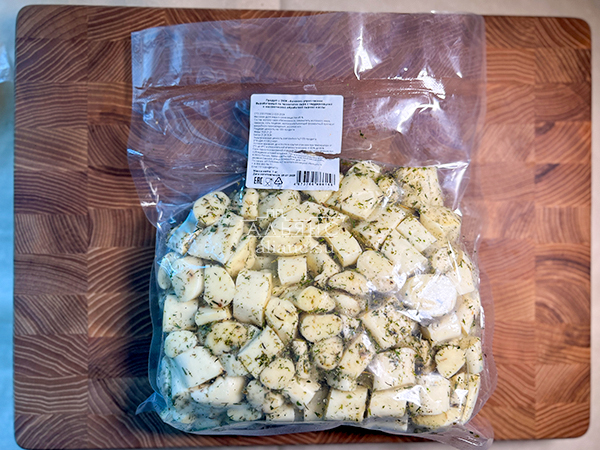 Сырный продукт ФЕРМЕРСКИЙ бочонок укроп чеснок в Сургуте