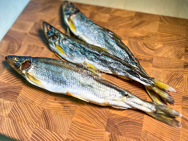 Корюшка без икры вяленая ГОСТ (крупная) в Сургуте