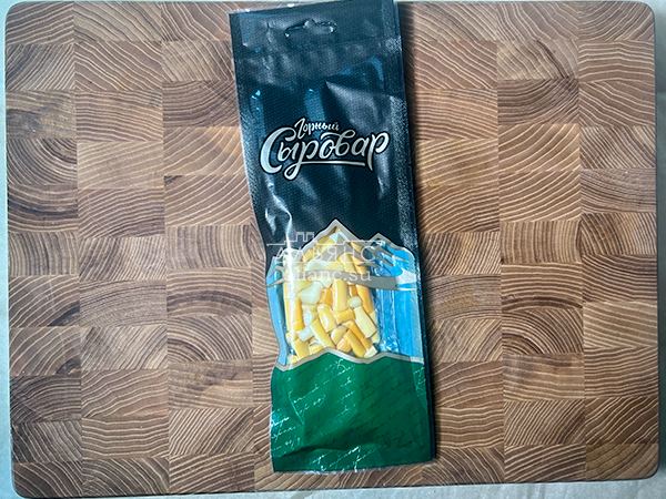 Сыр 60 гр ГОРНЫЙ СЫРОВАР (Бочонок копчёный) в Сургуте